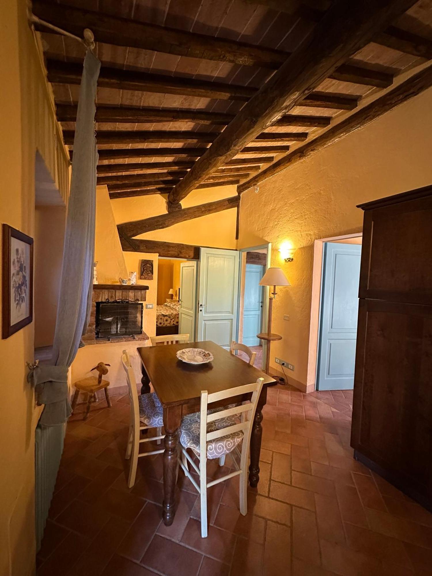 Borgo Tignano Apartamento Casole dʼElsa Exterior foto