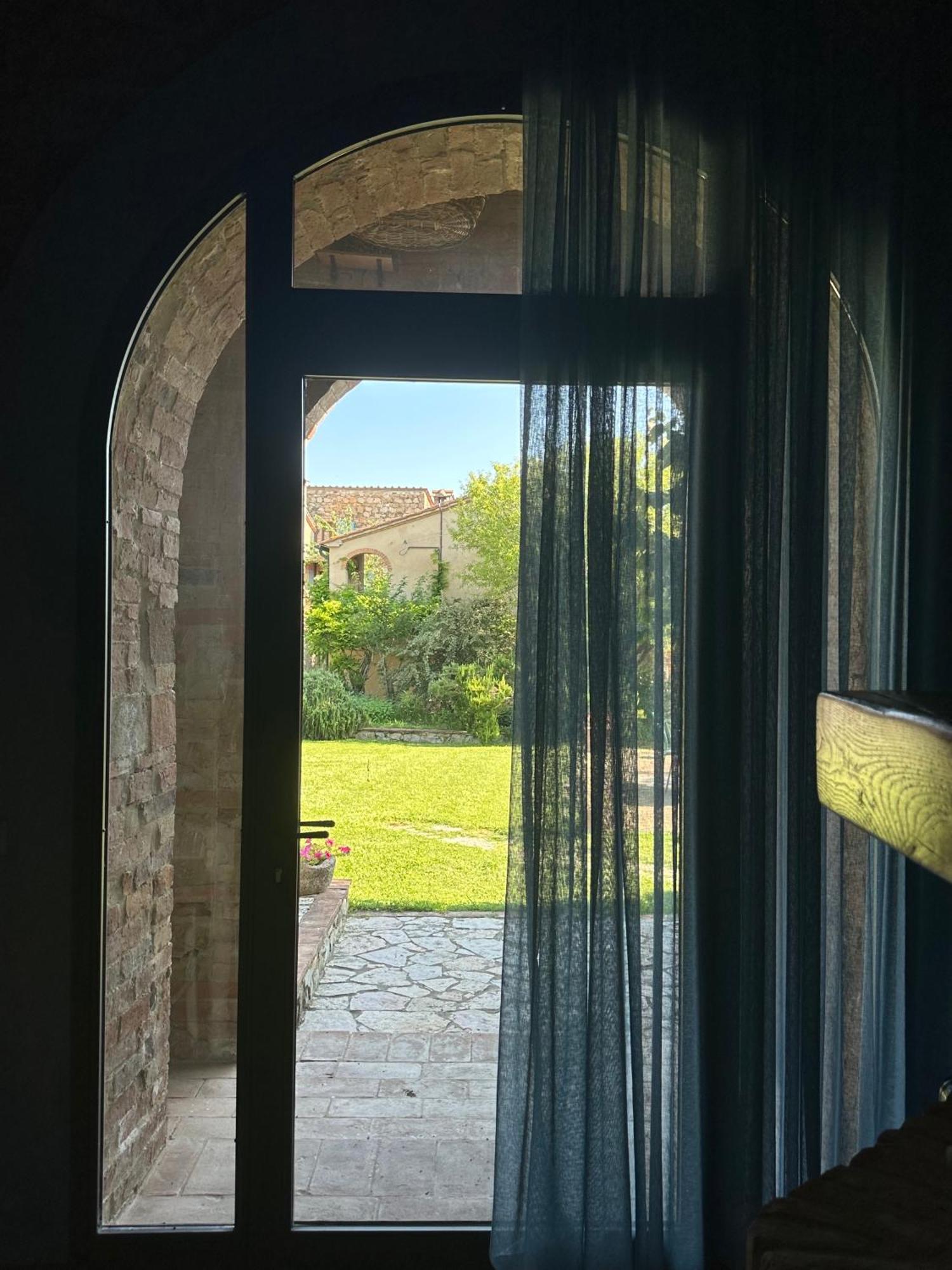 Borgo Tignano Apartamento Casole dʼElsa Exterior foto