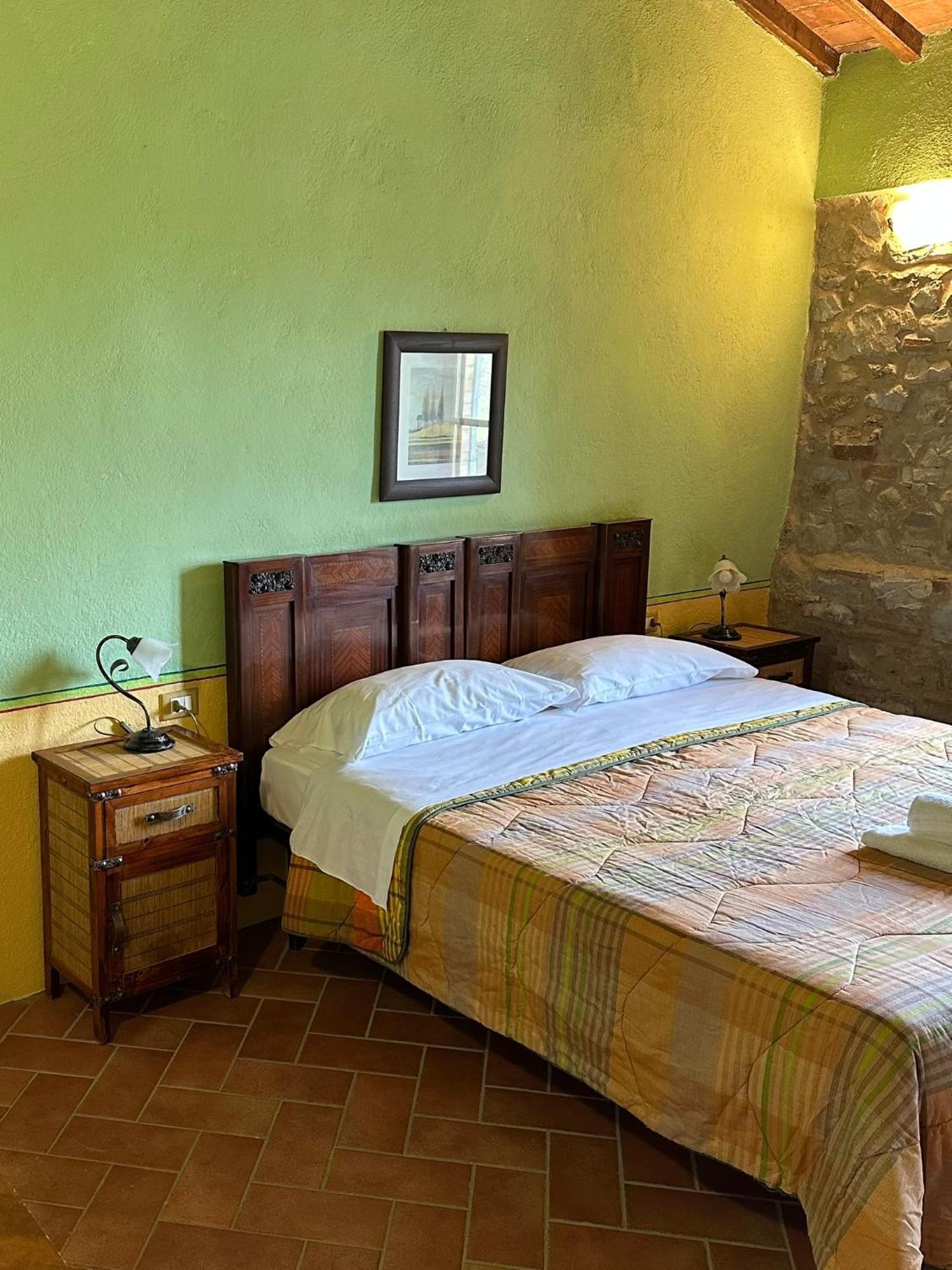 Borgo Tignano Apartamento Casole dʼElsa Exterior foto